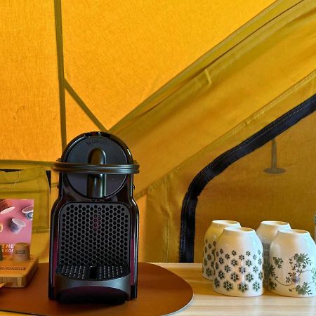 Glamping Bivak - Urban Gardens Gent Hotel ภายนอก รูปภาพ