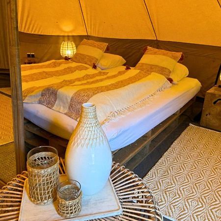 Glamping Bivak - Urban Gardens Gent Hotel ภายนอก รูปภาพ