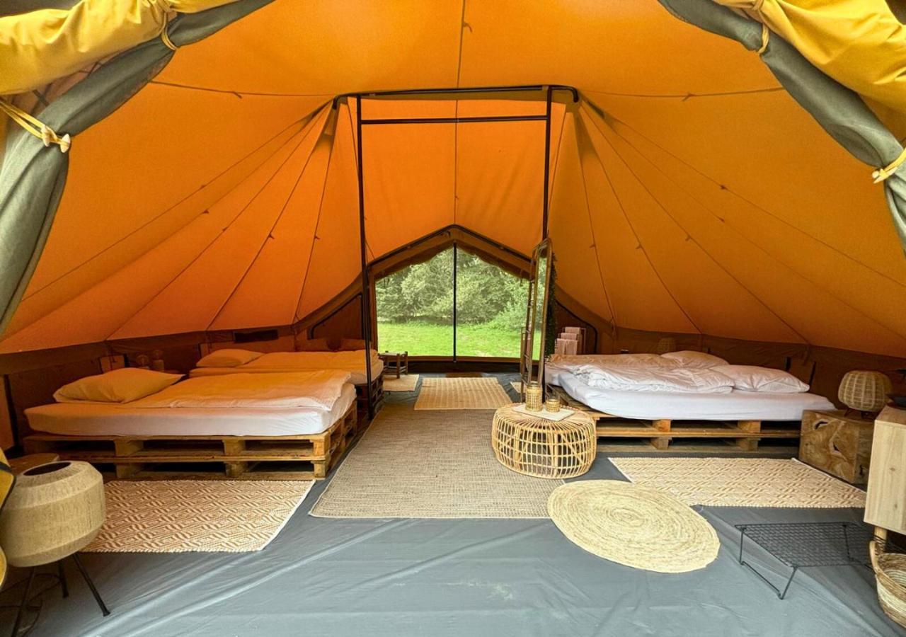 Glamping Bivak - Urban Gardens Gent Hotel ภายนอก รูปภาพ